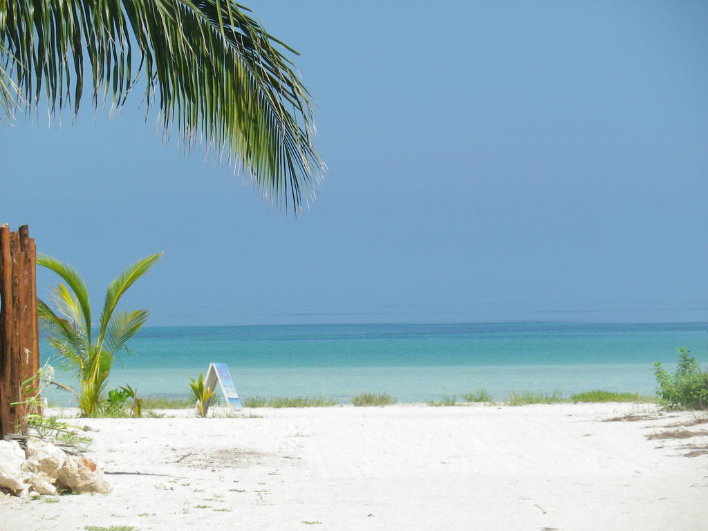 Casa Cereza Villa Isla Holbox Exterior photo
